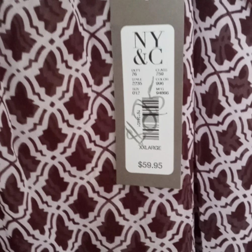 Dress - Picture 6 of 6